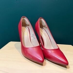 Chase + Chloe Bold Red Heels